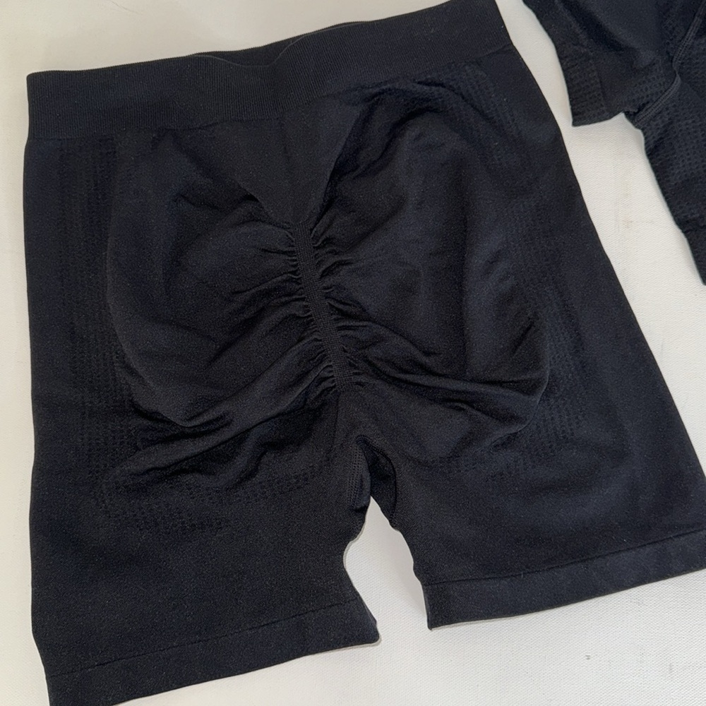 Maternity Bike Short Cropped Tee Set / bundle - Picture 7 of 9